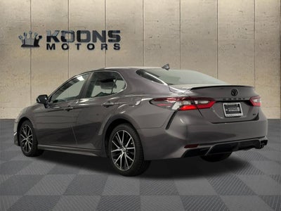 2022 Toyota Camry SE