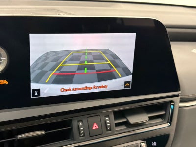 2023 Lexus ES 250