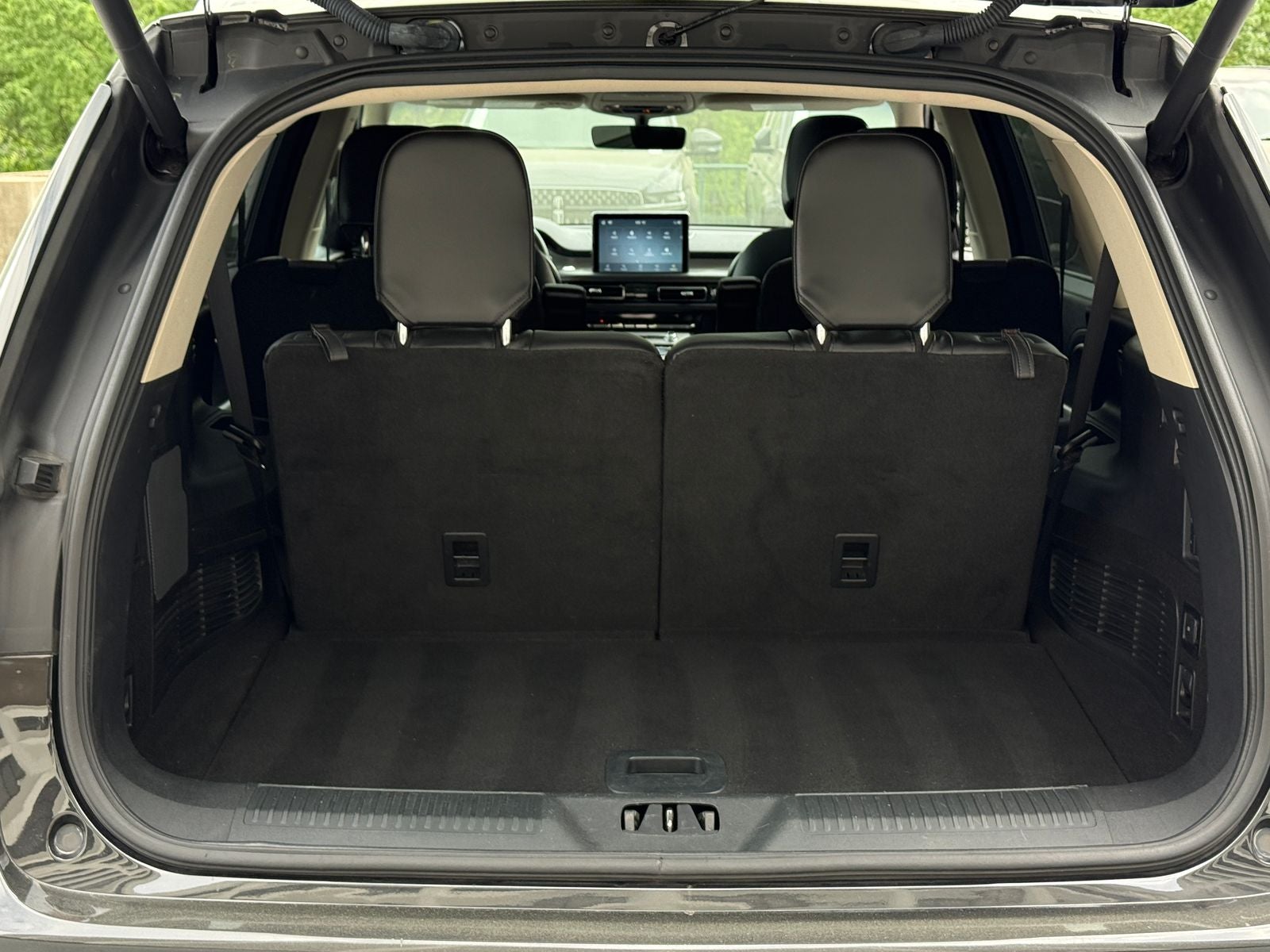 2023 Lincoln Aviator Standard