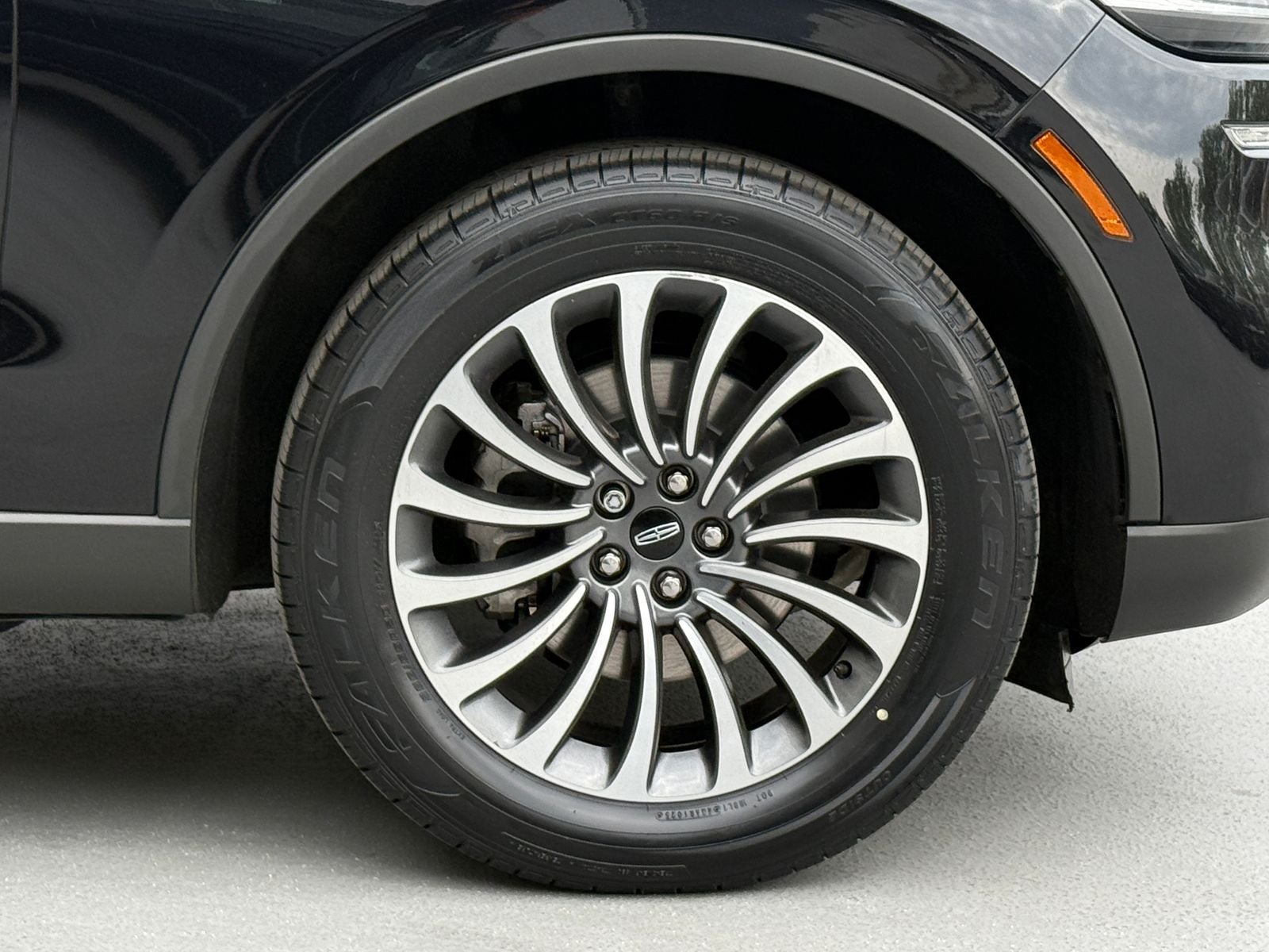 2023 Lincoln Aviator Standard