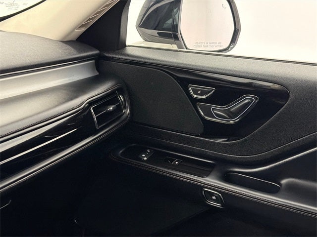 2023 Lincoln Aviator Standard