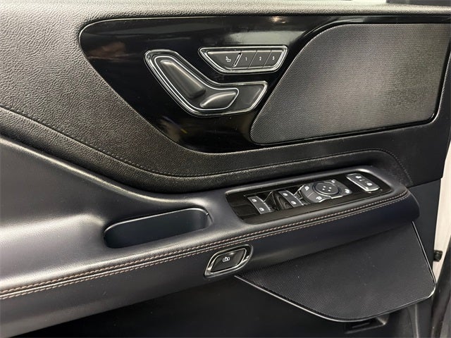 2023 Lincoln Aviator Standard