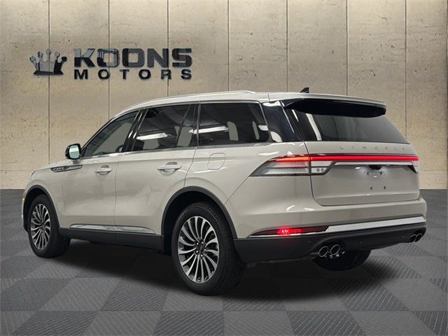 2023 Lincoln Aviator Standard