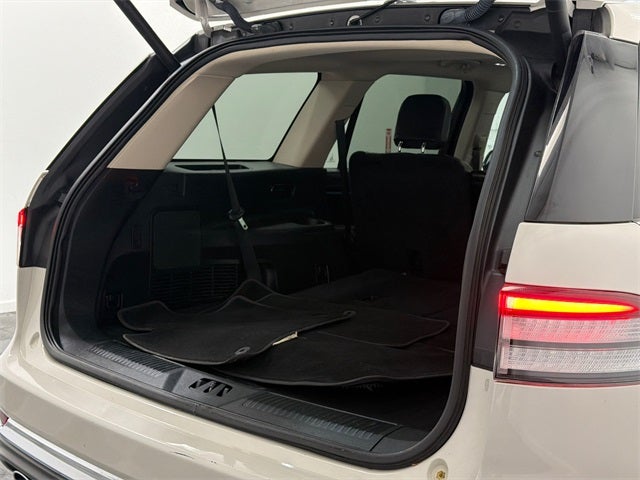 2023 Lincoln Aviator Standard