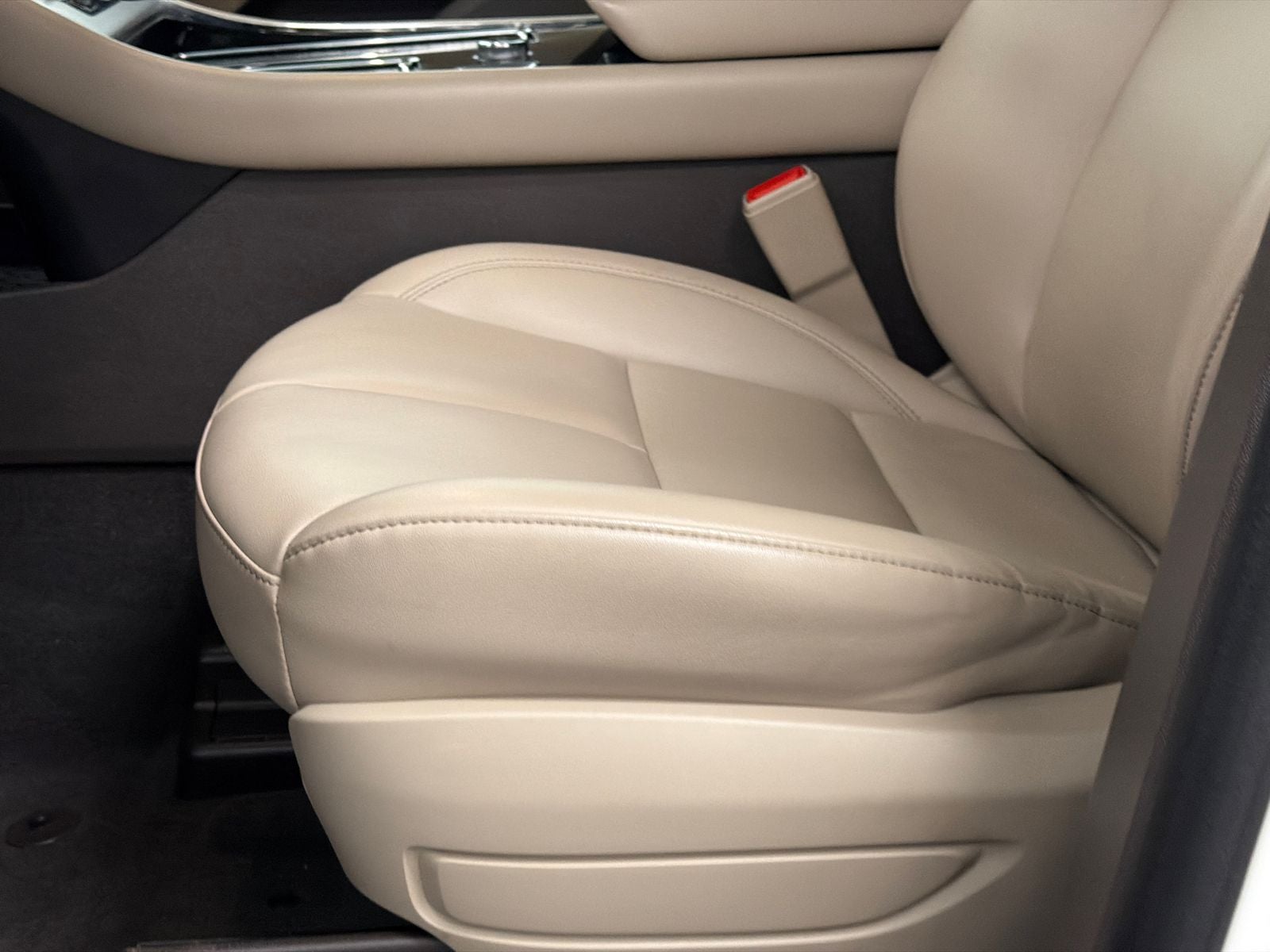 2022 Lincoln Aviator Standard