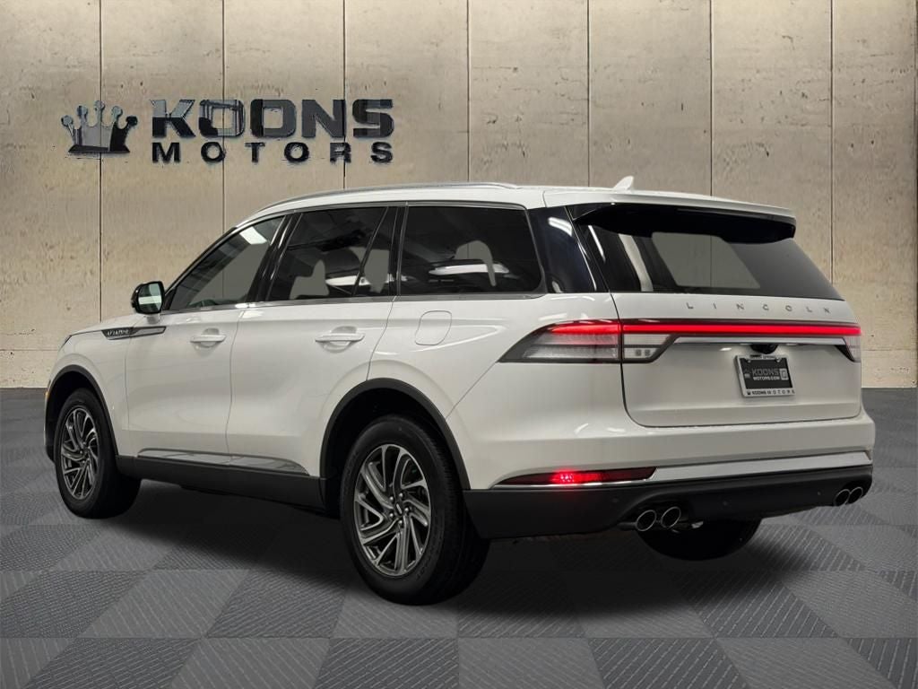 2022 Lincoln Aviator Standard