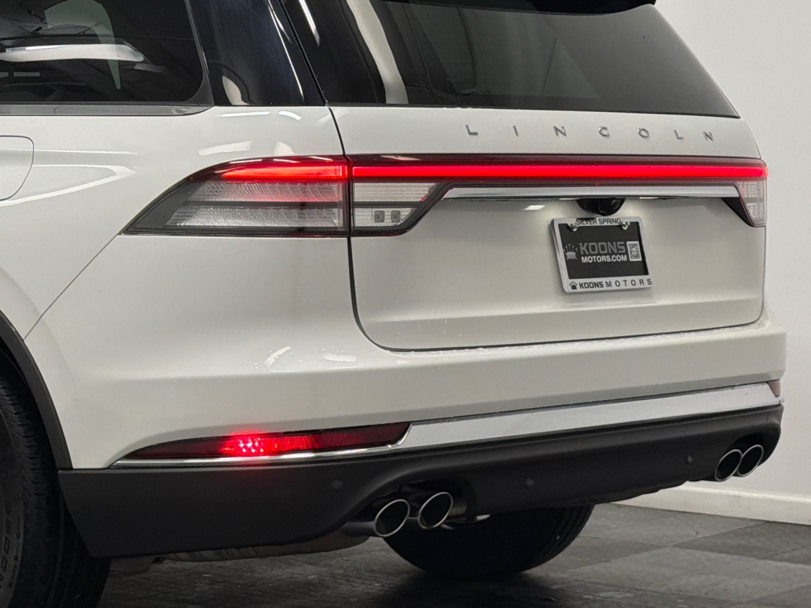2022 Lincoln Aviator Standard