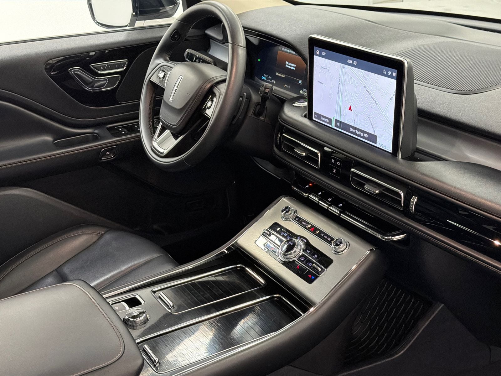 2023 Lincoln Aviator Standard