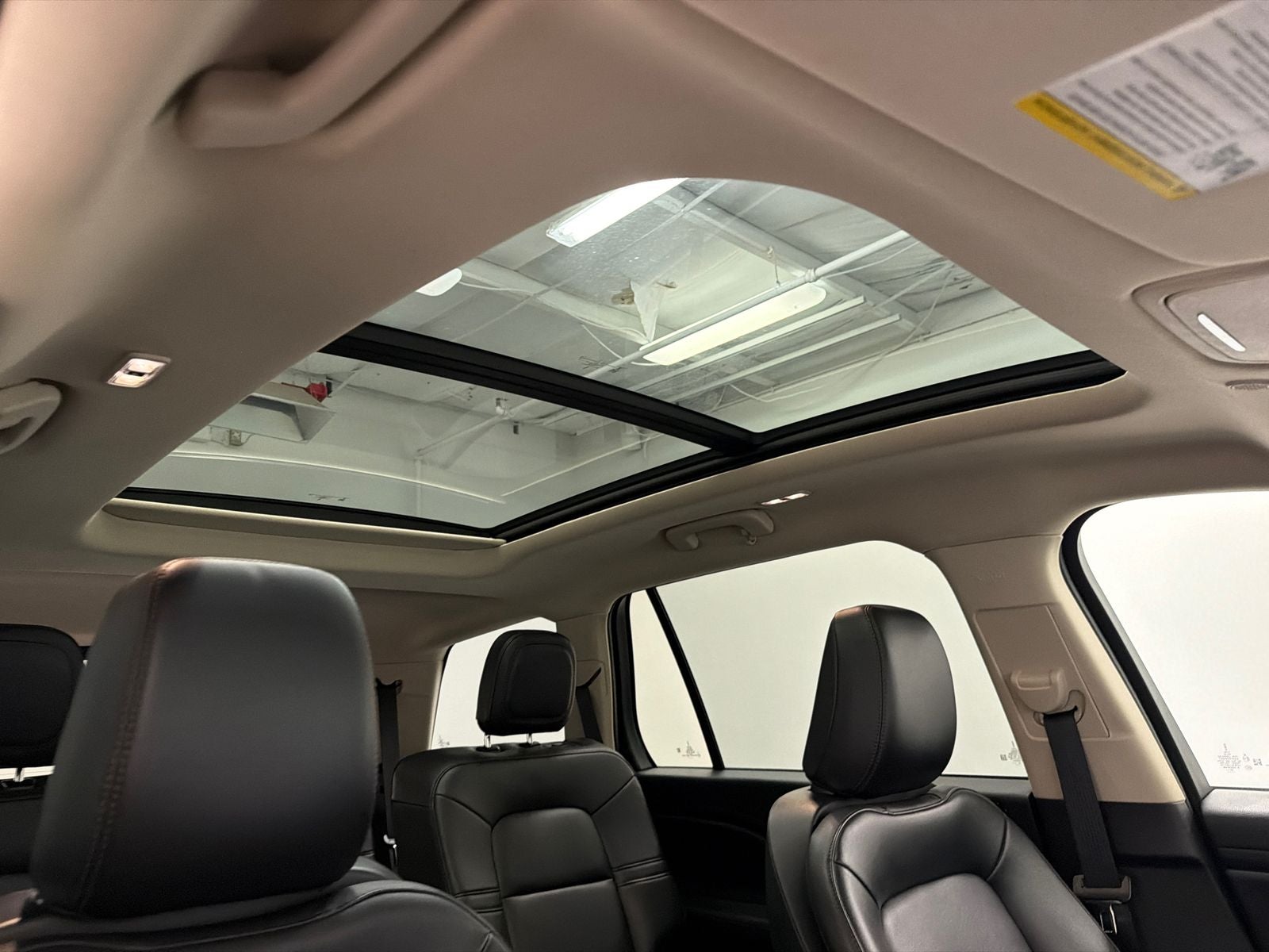 2023 Lincoln Aviator Standard