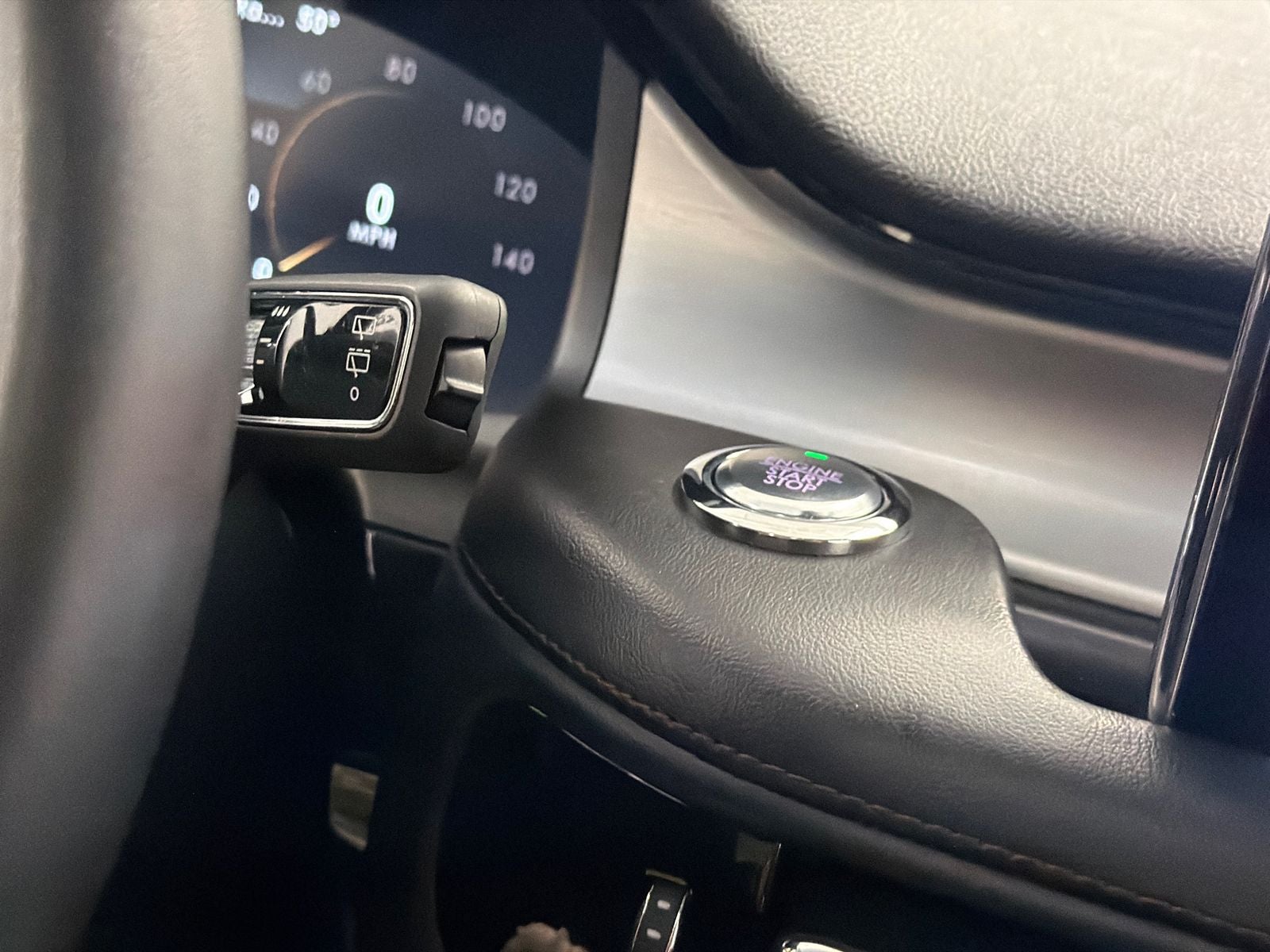 2023 Lincoln Aviator Standard