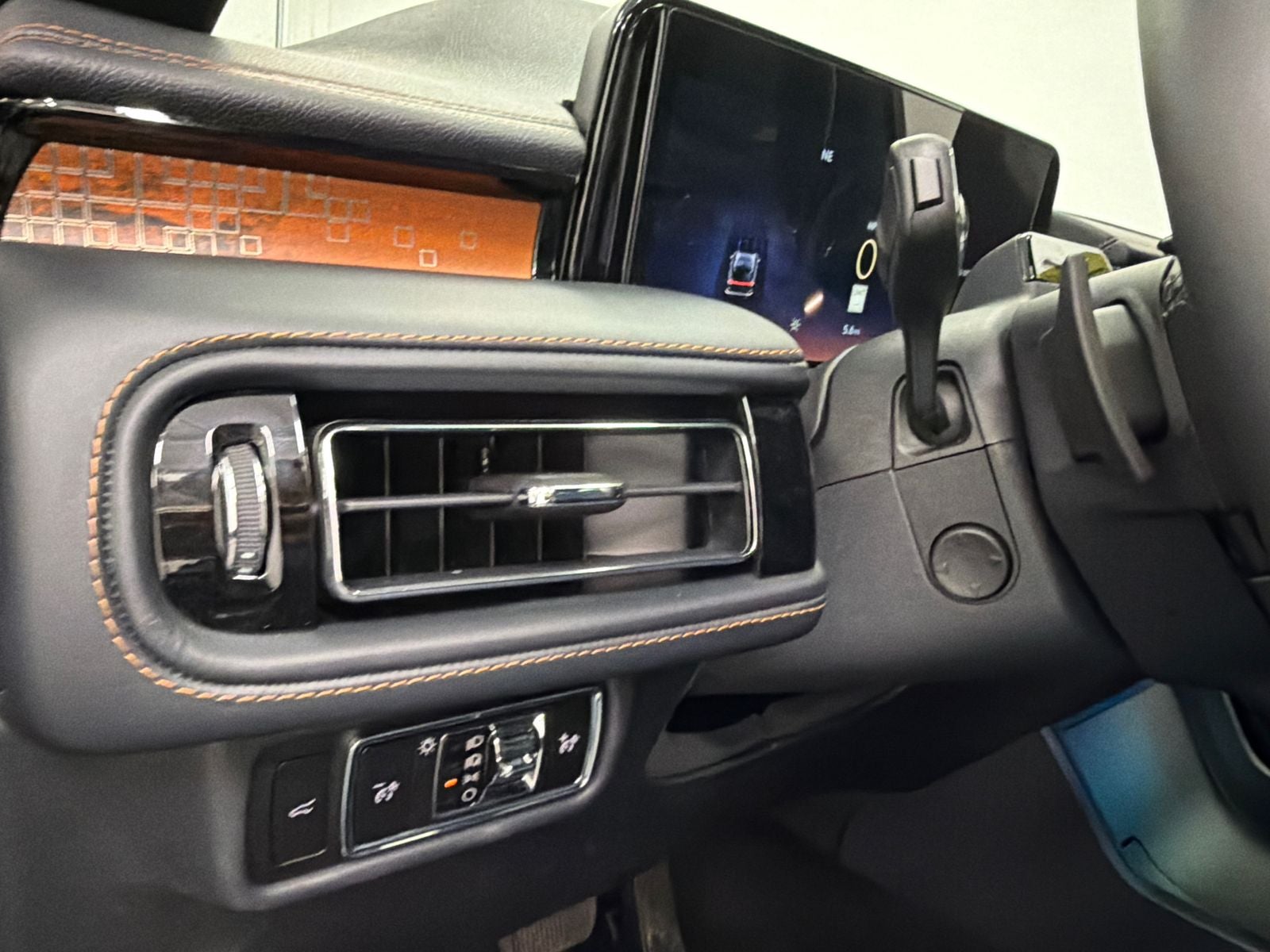 2026 Lincoln Aviator Black Label