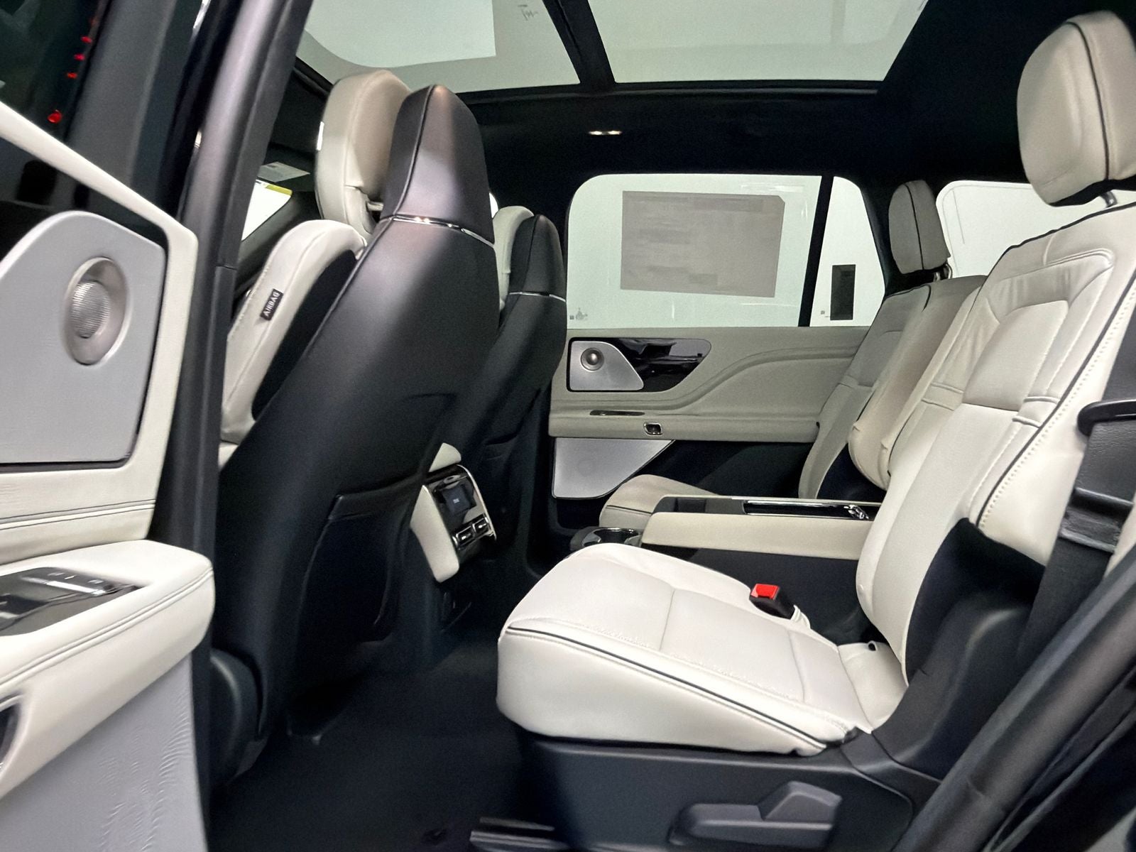 2026 Lincoln Aviator Black Label