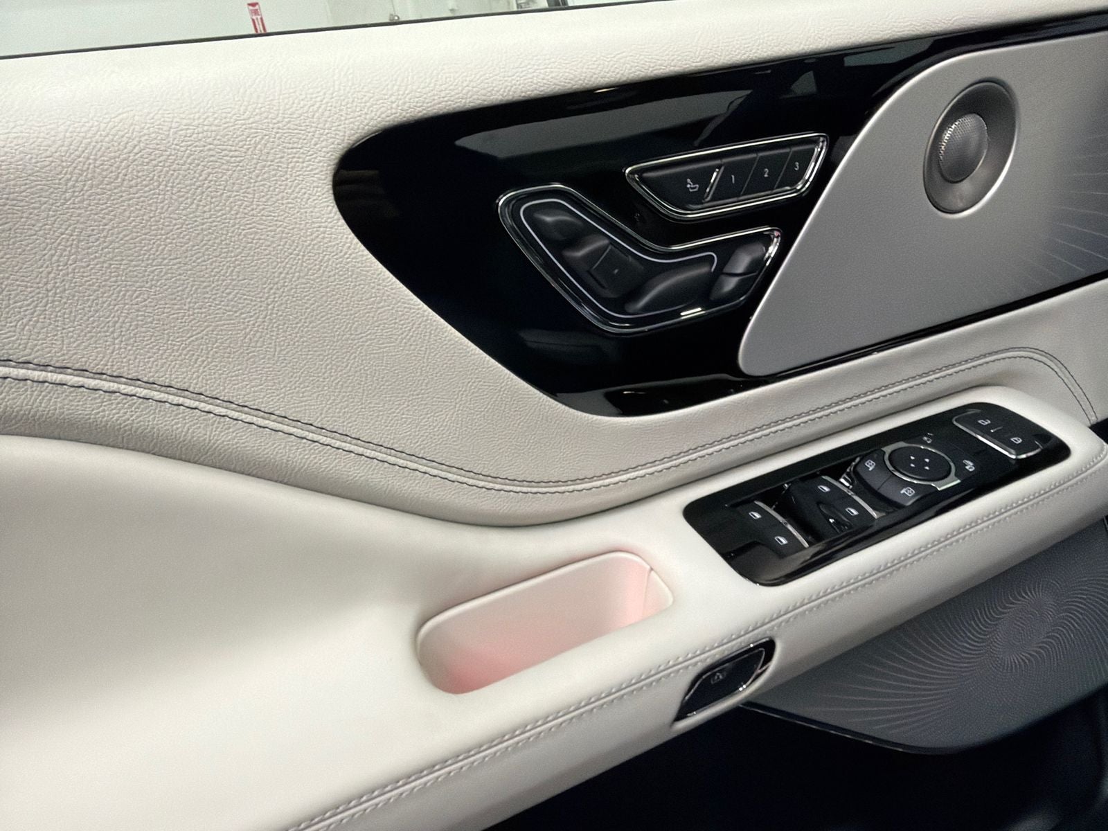 2026 Lincoln Aviator Black Label