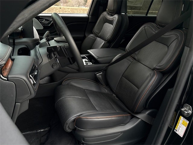 2025 Lincoln Aviator Black Label