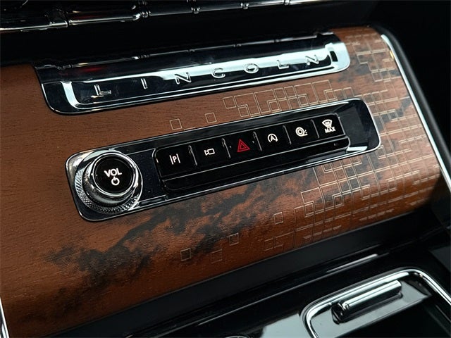 2025 Lincoln Aviator Black Label