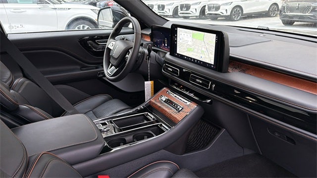 2025 Lincoln Aviator Black Label