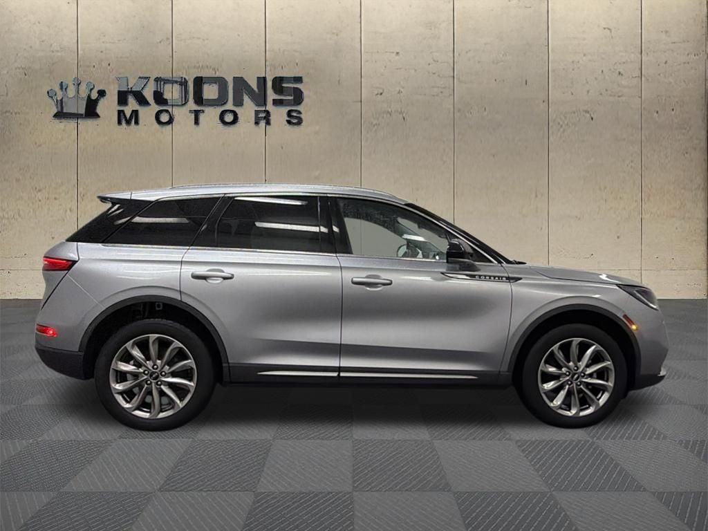 2022 Lincoln Corsair Standard