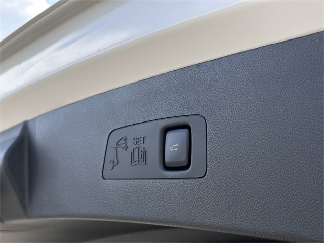 2025 Lincoln Corsair Reserve