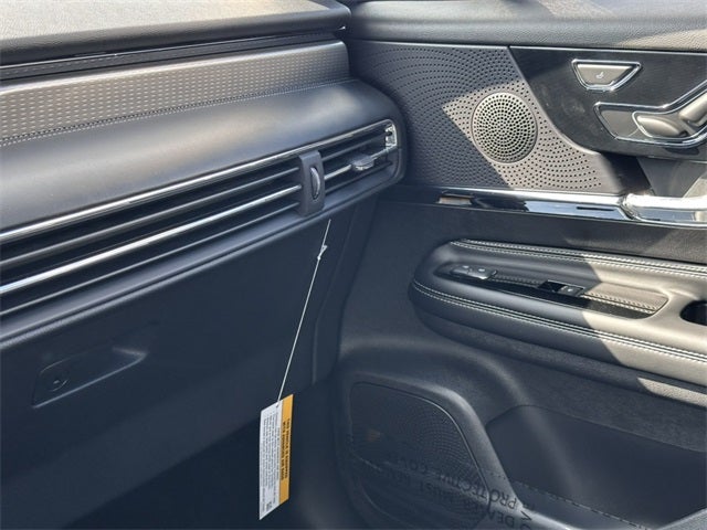 2025 Lincoln Corsair Reserve