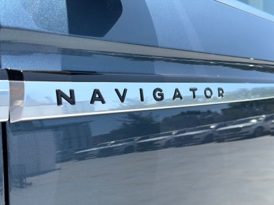 2027 Lincoln Navigator Reserve