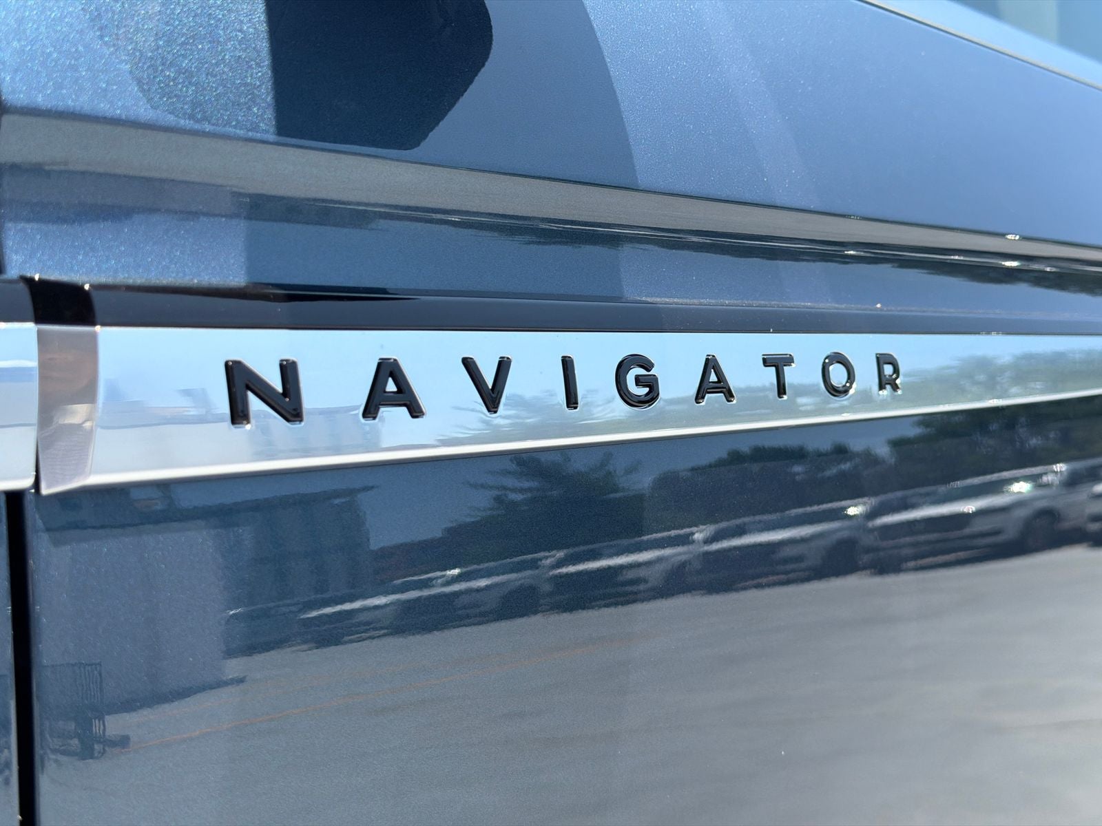 2027 Lincoln Navigator Reserve