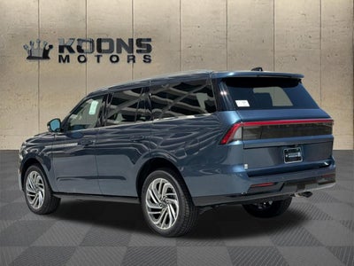 2027 Lincoln Navigator Reserve