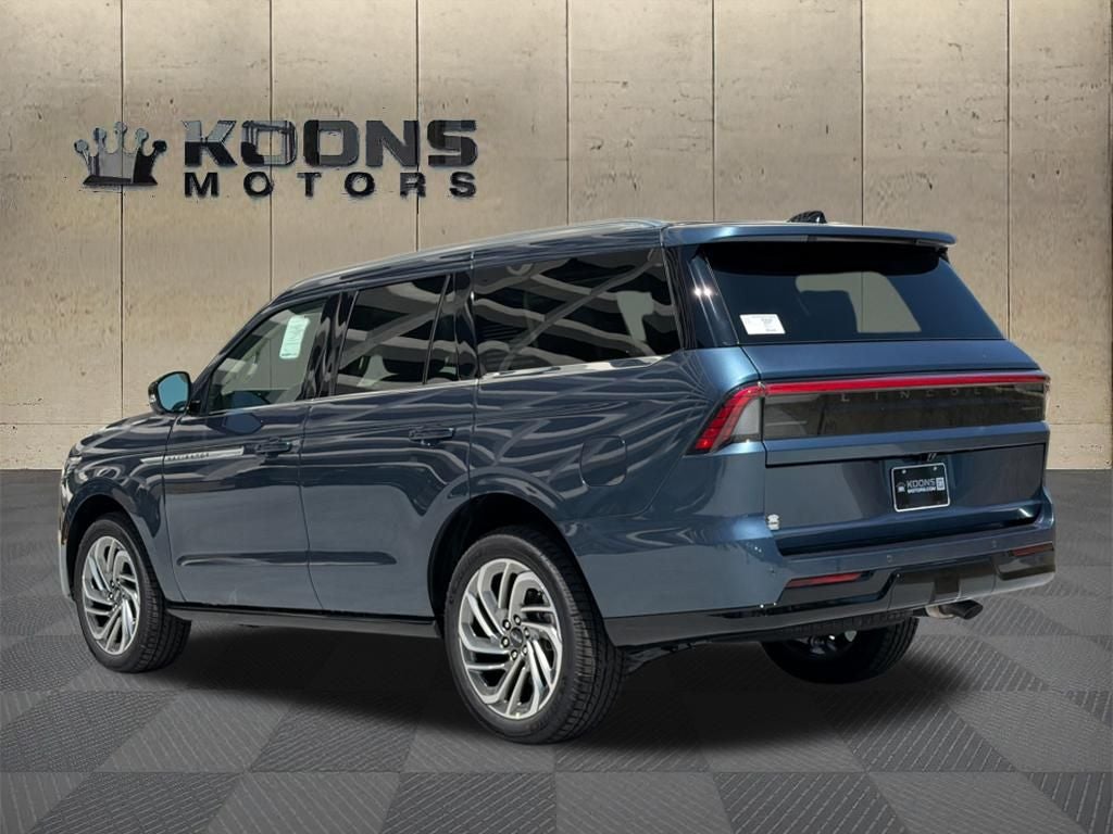 2027 Lincoln Navigator Reserve