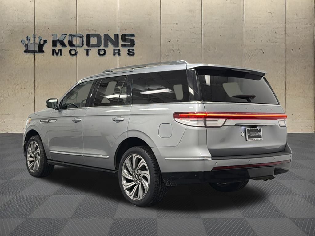 2023 Lincoln Navigator Reserve