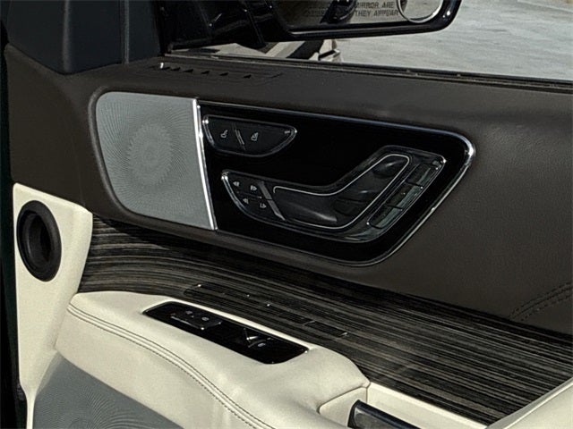 2023 Lincoln Navigator Black Label