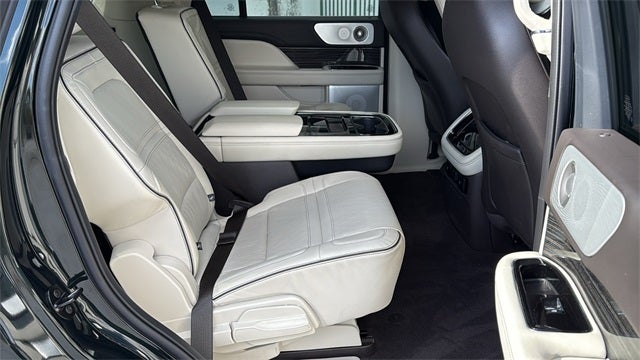 2023 Lincoln Navigator Black Label
