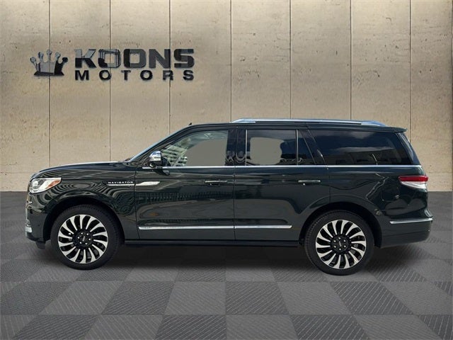 2023 Lincoln Navigator Black Label