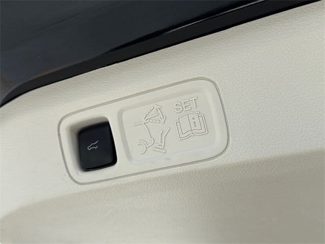 2023 Lincoln Navigator Black Label