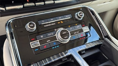 2023 Lincoln Navigator Black Label