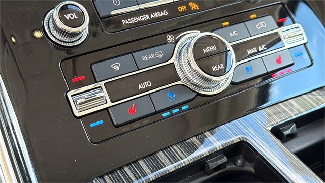 2023 Lincoln Navigator Black Label