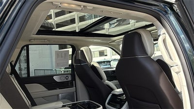 2023 Lincoln Navigator Black Label