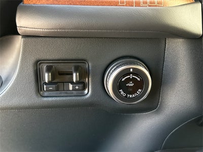 2025 Lincoln Navigator Black Label