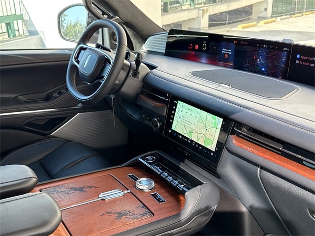 2025 Lincoln Navigator Black Label