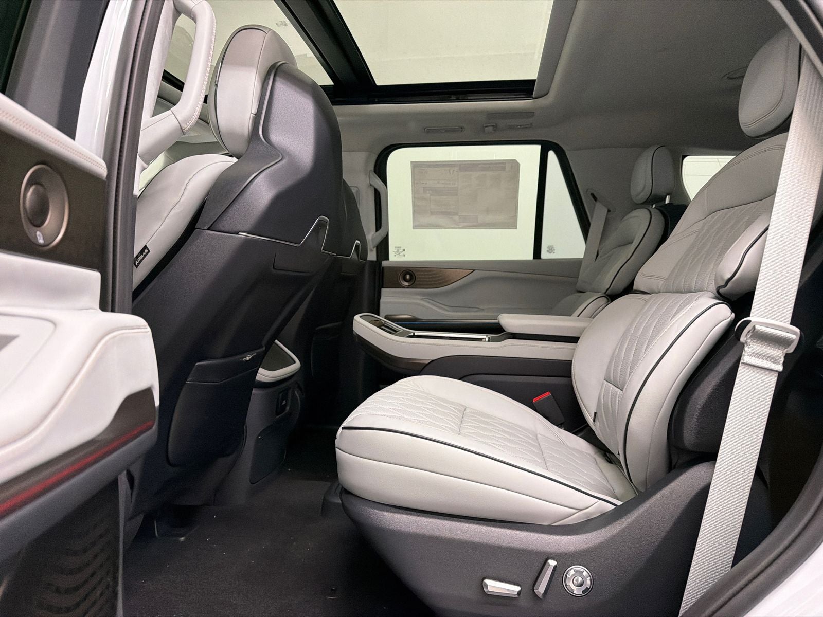 2026 Lincoln Navigator Black Label