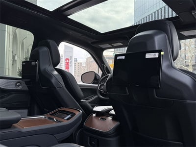 2025 Lincoln Navigator Black Label