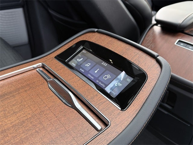 2025 Lincoln Navigator Black Label