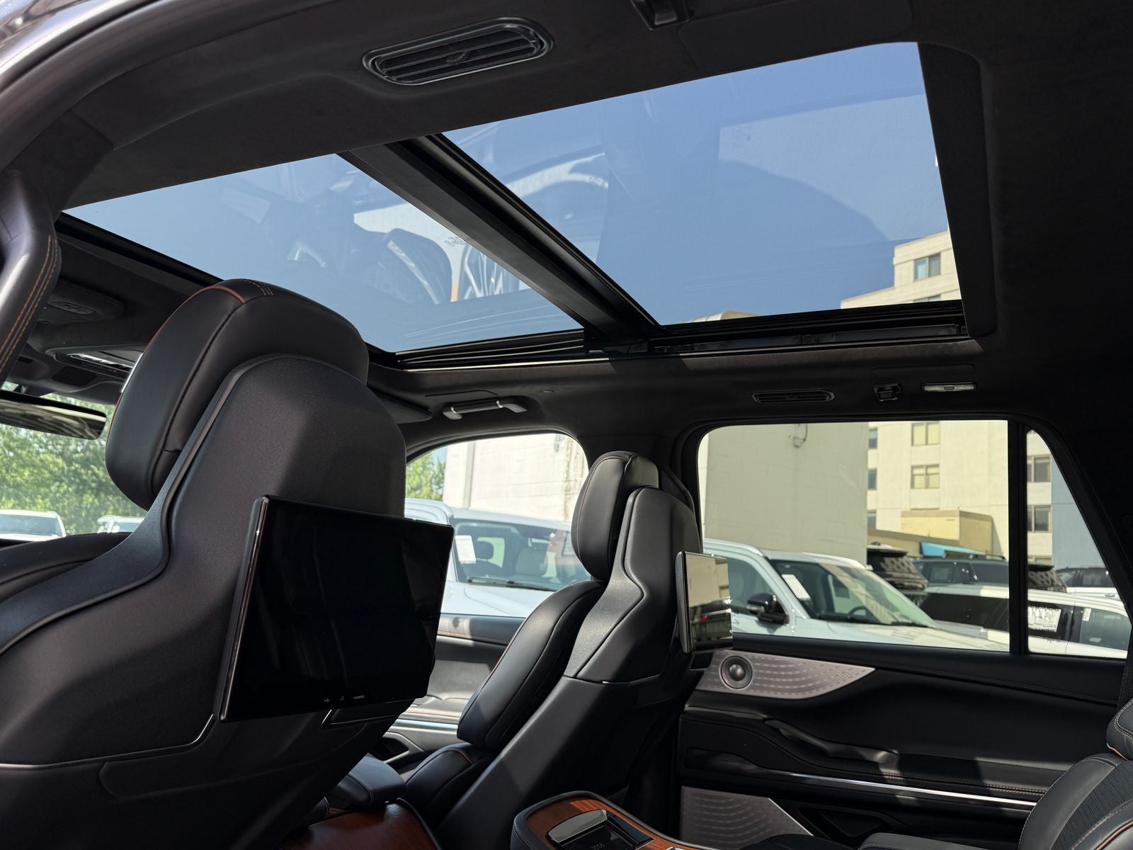 2026 Lincoln Navigator Black Label