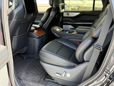 2026 Lincoln Navigator Black Label