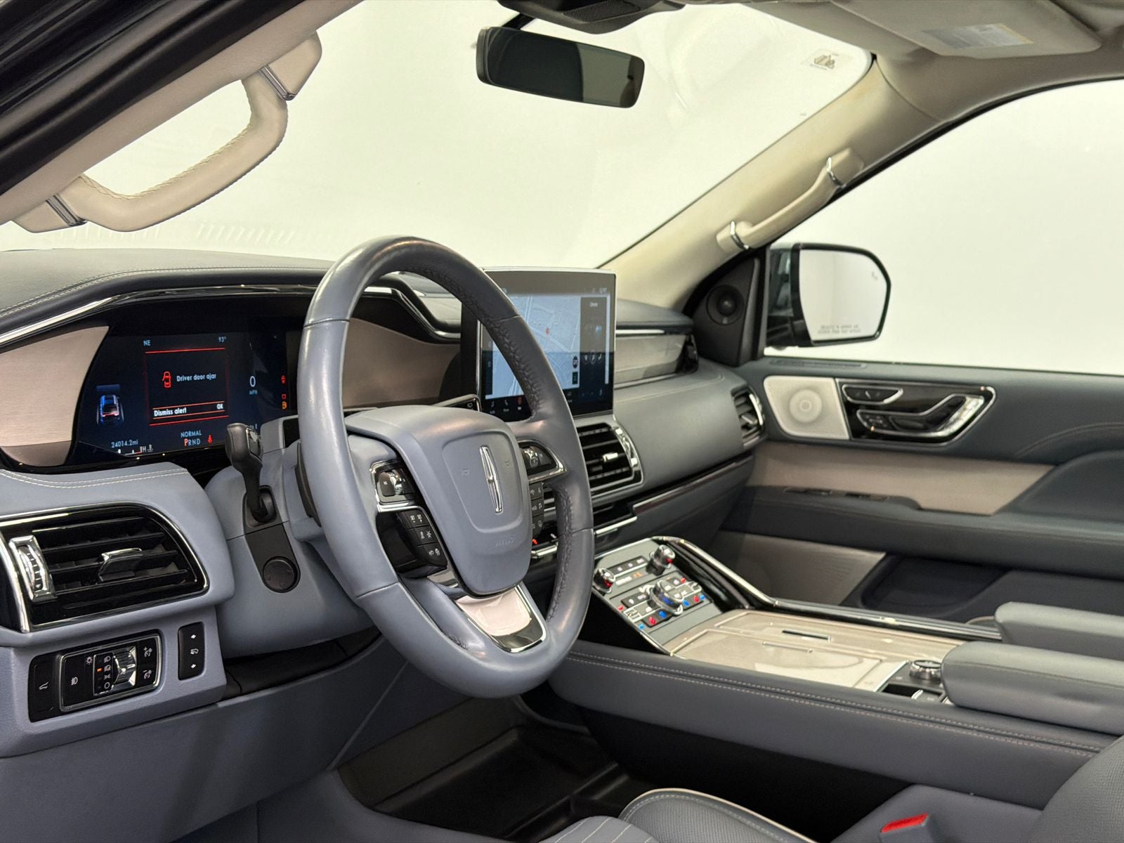 2023 Lincoln Navigator Black Label