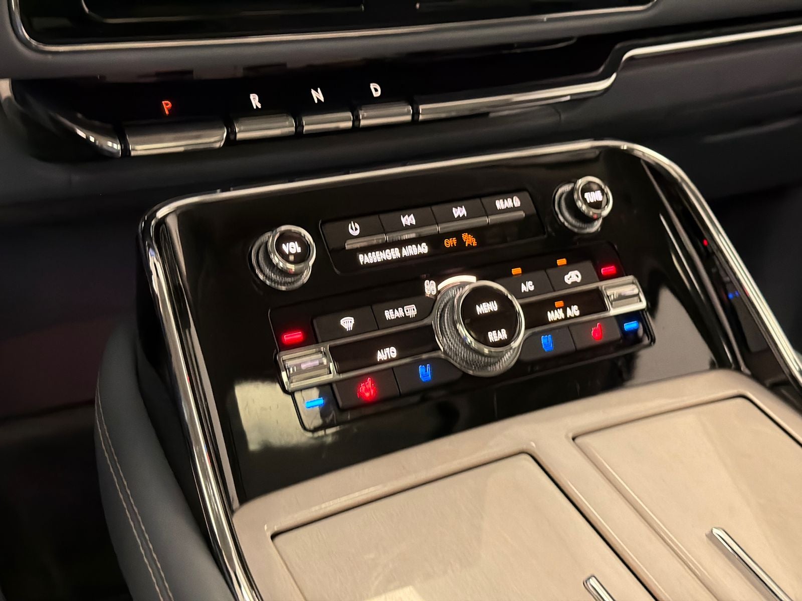 2023 Lincoln Navigator Black Label