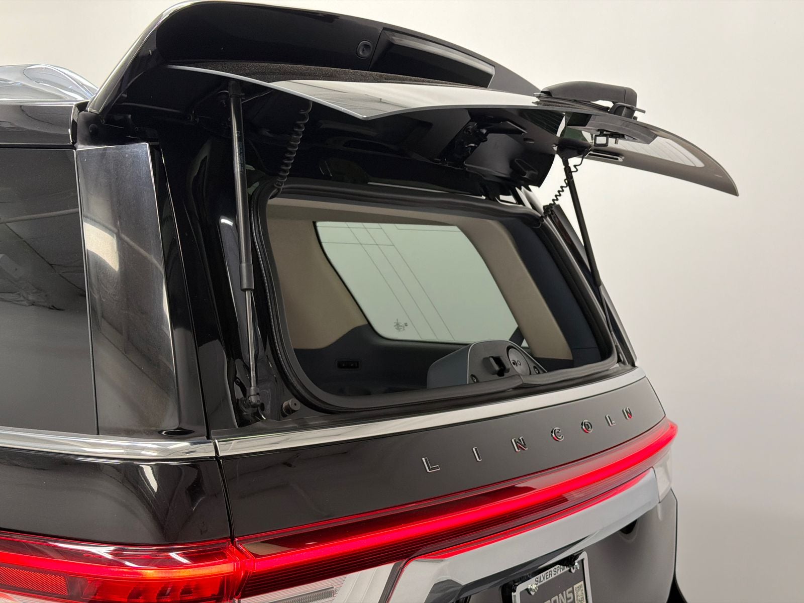 2023 Lincoln Navigator Black Label