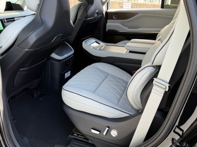 2026 Lincoln Navigator Black Label