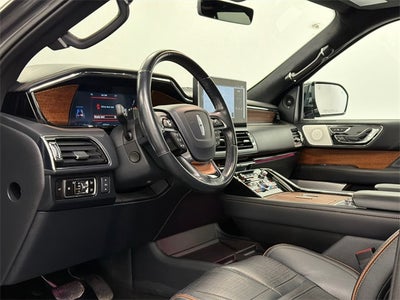 2023 Lincoln Navigator Black Label