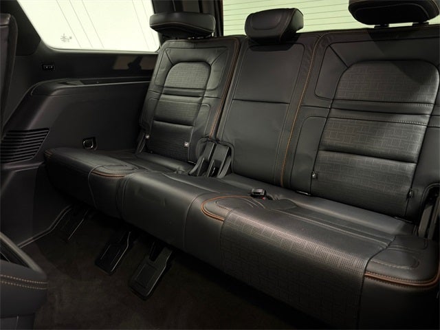 2023 Lincoln Navigator Black Label