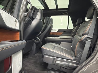 2023 Lincoln Navigator Black Label