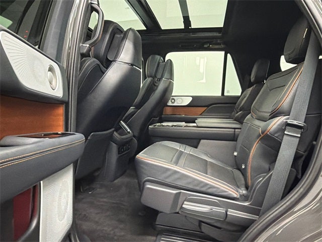2023 Lincoln Navigator Black Label